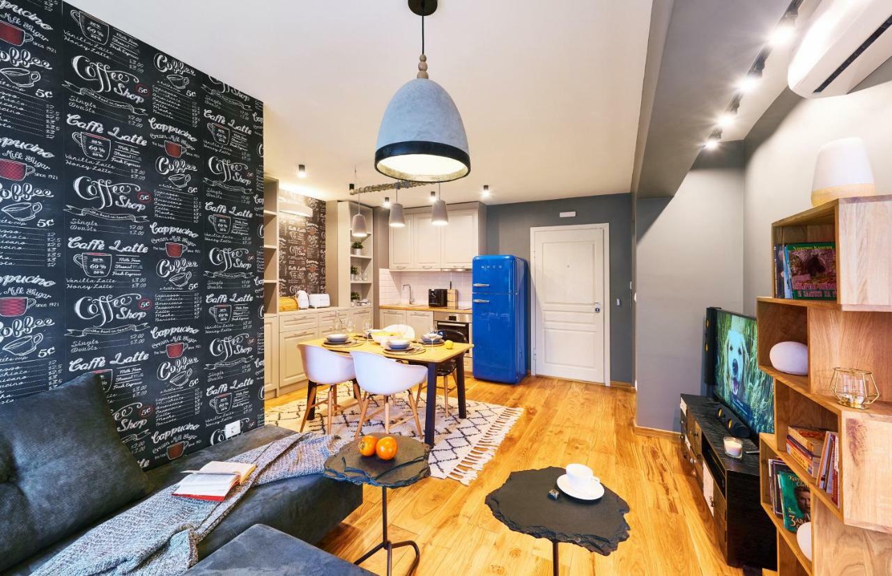 Stylish And High-End Designer Apartments In City Center Sofia Eksteriør billede